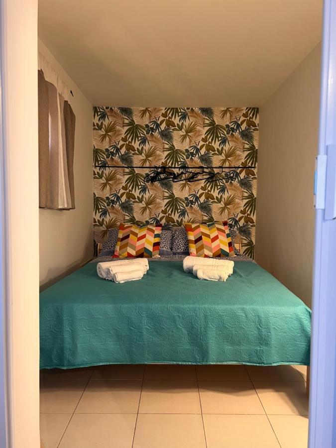 Terrazza Lieti Apartment Napoli Bagian luar foto